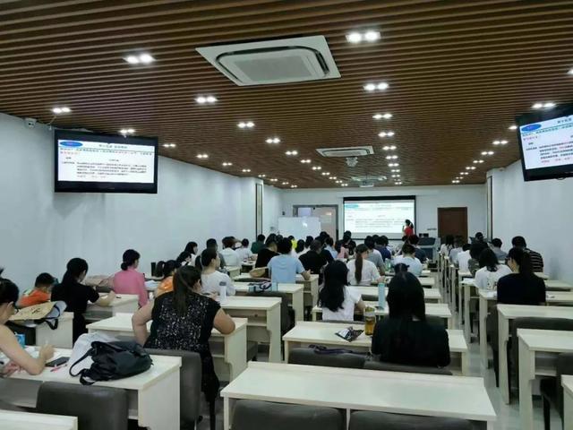 不愿吃奮斗苦的人，那只能吃生活的苦