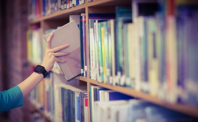 上大學(xué)必須把這三類證書考了，不考會(huì)影響找工作！
