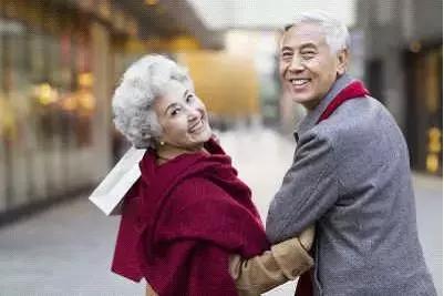 為什么一人入戶廣州就可以全家隨遷呢？