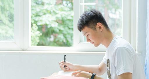 一位二本學生是這樣回答的，說得很在理！