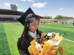 十歲成孤兒，如今她又找到了“家”